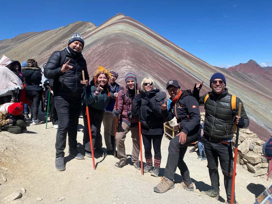 Cusco: Rainbow Mountain Tour with Meals & Red Valley Option - Morning logistics from Cusco, pickup time to breakfast in Cusipata