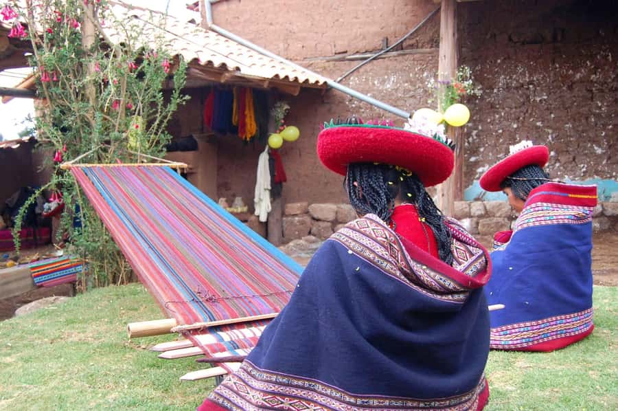 Cusco: Sacred Valley of the Incas Tour - Urubamba lunch break: fuel up, but keep it simple