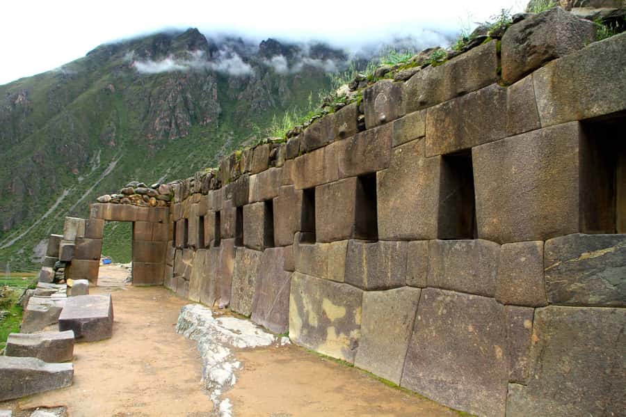 Cusco: Sacred Valley of the Incas Tour - Ollantaytambo Fortress: the Inca stronghold that feels alive