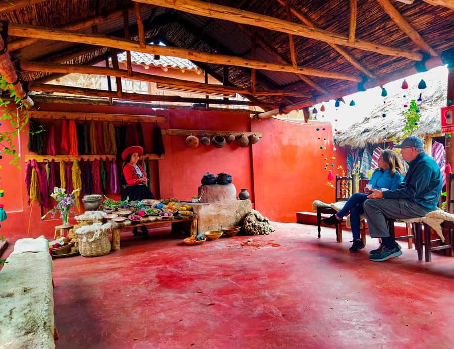Cusco:Sacred Valley Pisaq,Ollantaytambo,Chinchero with Lunch - Who should book this Sacred Valley tour