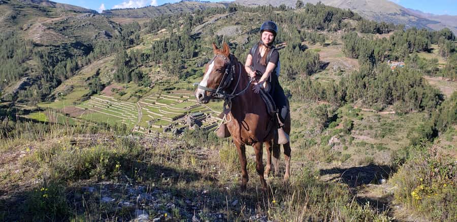 Cusco: Sacsayhuaman Guided Tour and 1-Hour Horseback Ride - A four-stop Cusco day that moves at a human pace