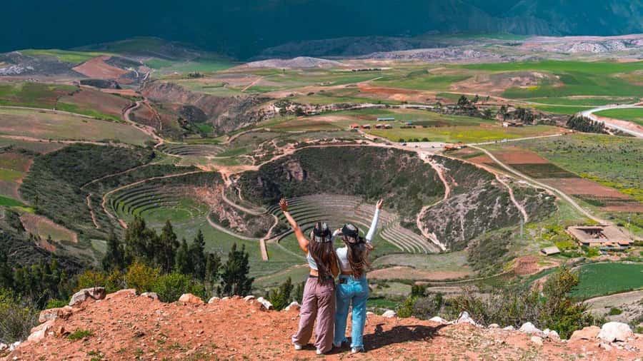 Cusco | Visit Maras, Moray, Chinchero, Pisac | Valle Vip - A packed Sacred Valley day from 6:30 a.m. to 7:00 p.m.