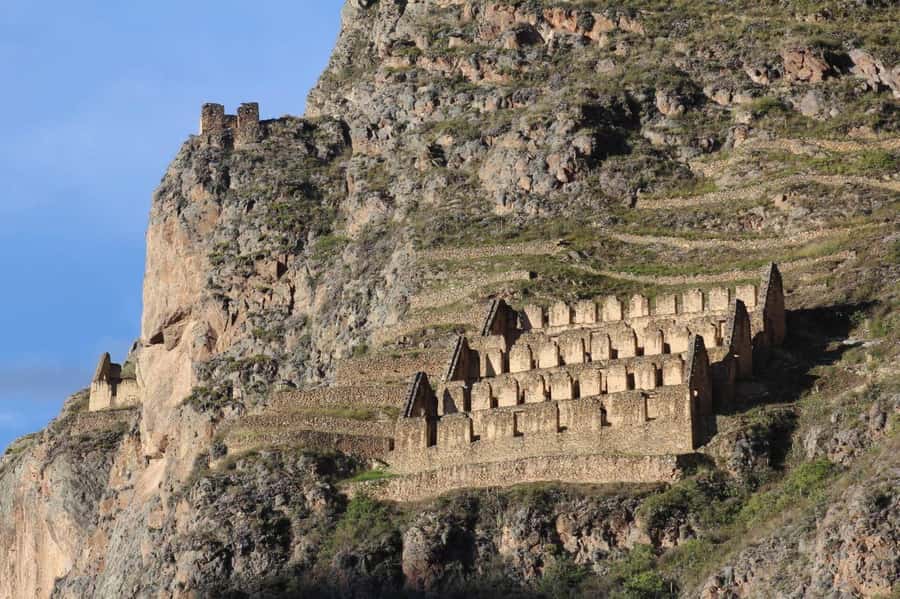 Cusco | Visit Maras, Moray, Chinchero, Pisac | Valle Vip - Pisac to close: Andean terraces and a standout cemetery