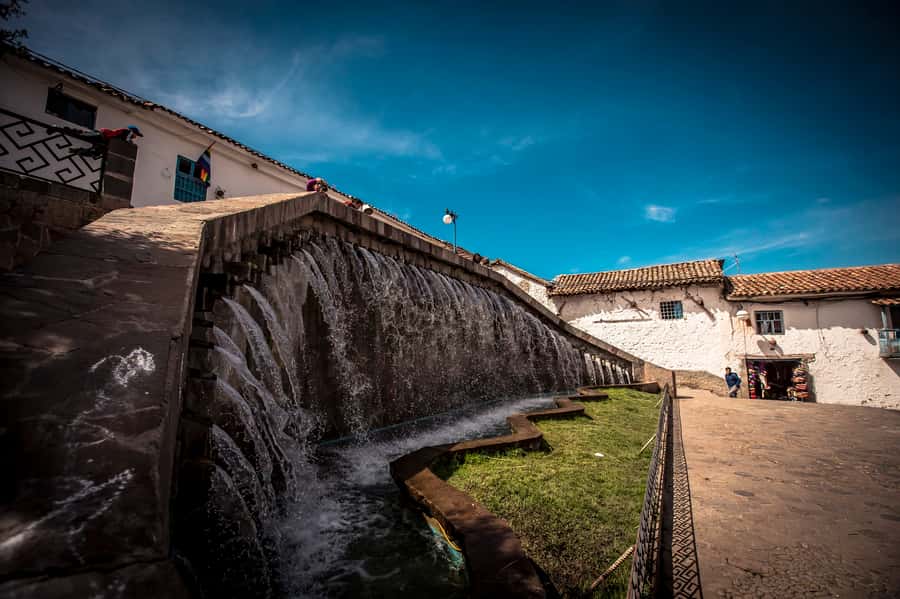 Cusco: Walking Tour Cusco - Plaza San Francisco and the colonial-street transition