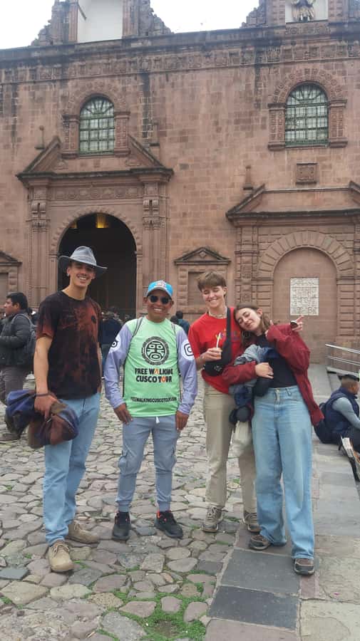 Cusco: Walking Tour with a Local Guide - Entering Cusco Through Plaza de Armas