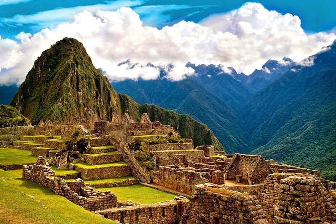 Epic Machu Picchu 2-Day Adventure by Car with Overnight Stay - Two hours inside with a local expert
