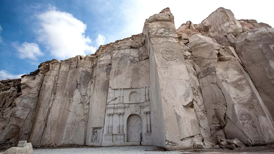 Excursion + Sillar and Culebrillas Route in Arequipa - Language and Fit: Who This Tour Works Best For