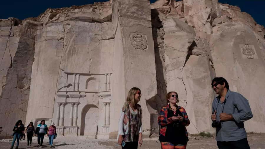 Excursion + Sillar and Culebrillas Route in Arequipa - Should You Book This Sillar and Culebrillas Route?