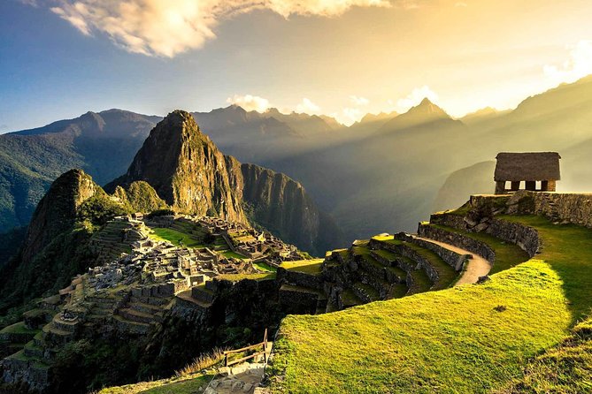 Excursion to MachuPicchu with Train Vistadome Full Day - Entering Machu Picchu: what the 2.5-hour guided circuit really gives you