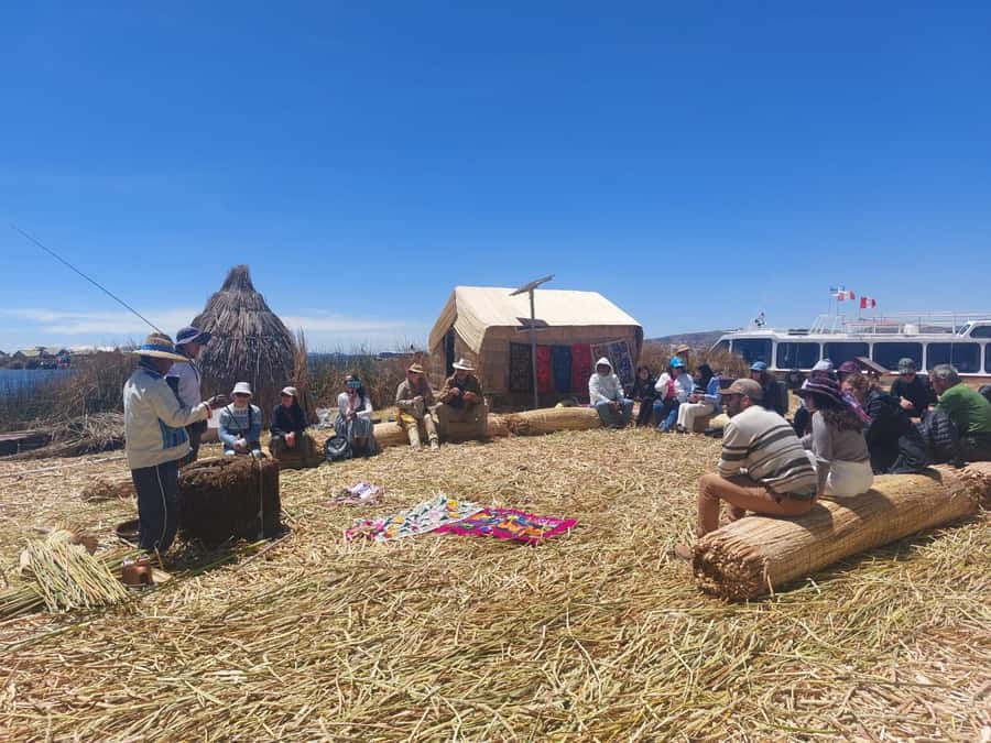 Floating Islands of the Uros - Price and value: how $7 works when transfers and entrance are included