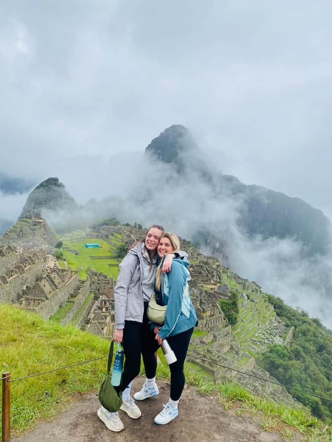 From Aguas Calientes: Machu Picchu guided tour with tickets - Machu Picchu With a Guide: Seeing the Citadel Corner to Corner