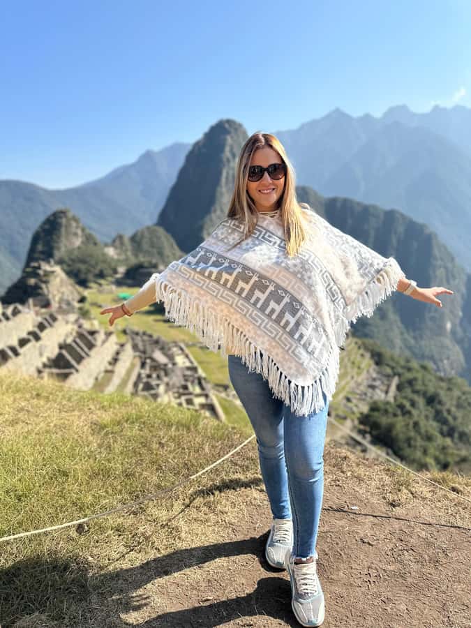 From Aguas Calientes: Machu Picchu guided tour with tickets - Price and Value: When $155 for Tickets Plus Guide Actually Adds Up