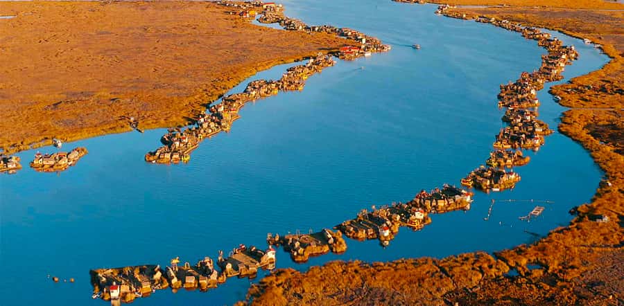 From Cusco: 3-Night Lake Titicaca Excursion - Uros floating islands and the optional Kontiki reed boat ride