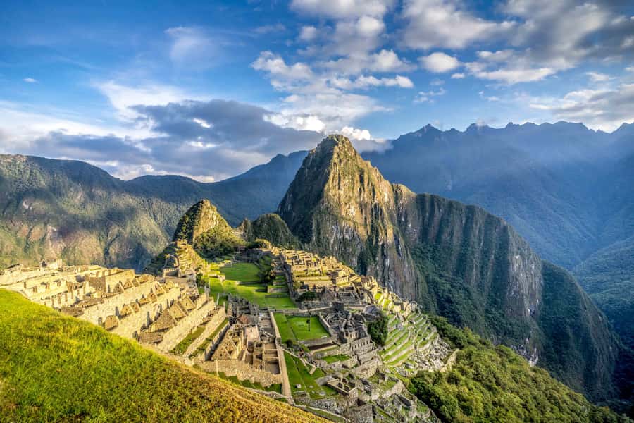 From Cusco: 4-Day Inca Jungle Adventure to Machu Picchu - Lodging and meals: what to expect from the comfort level