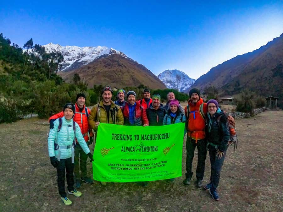 From Cusco: 5-Night Trip with Salkantay Trek & Machu Picchu - Your Day 2: Wayracmachay, Chaullay, and the Hobbit House at Ccollpapampa Loreta