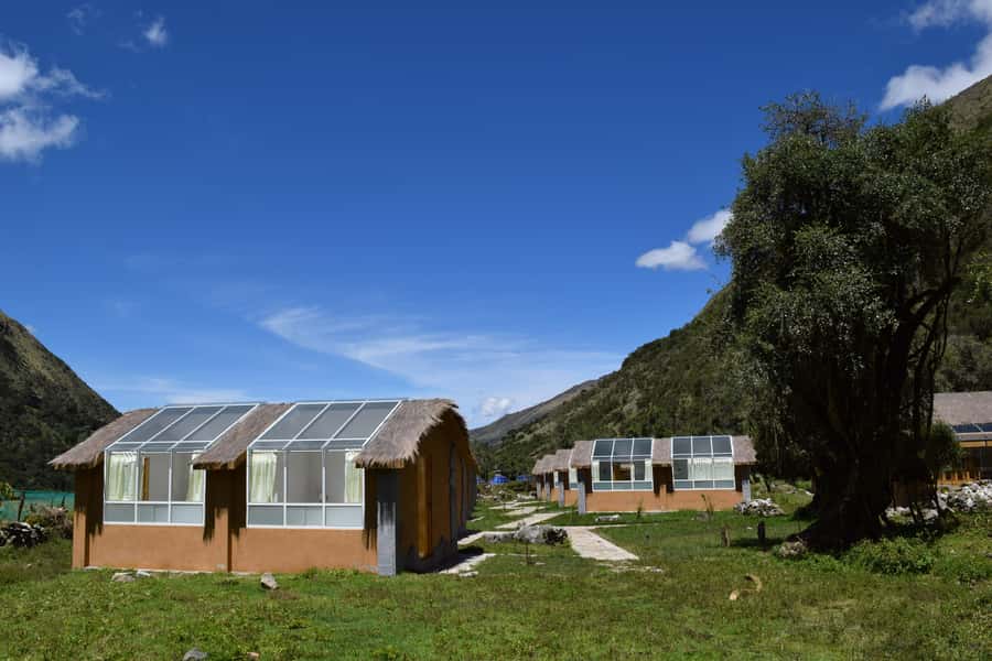 From Cusco: 5-Night Trip with Salkantay Trek & Machu Picchu - Price, value, and where extra costs may pop up