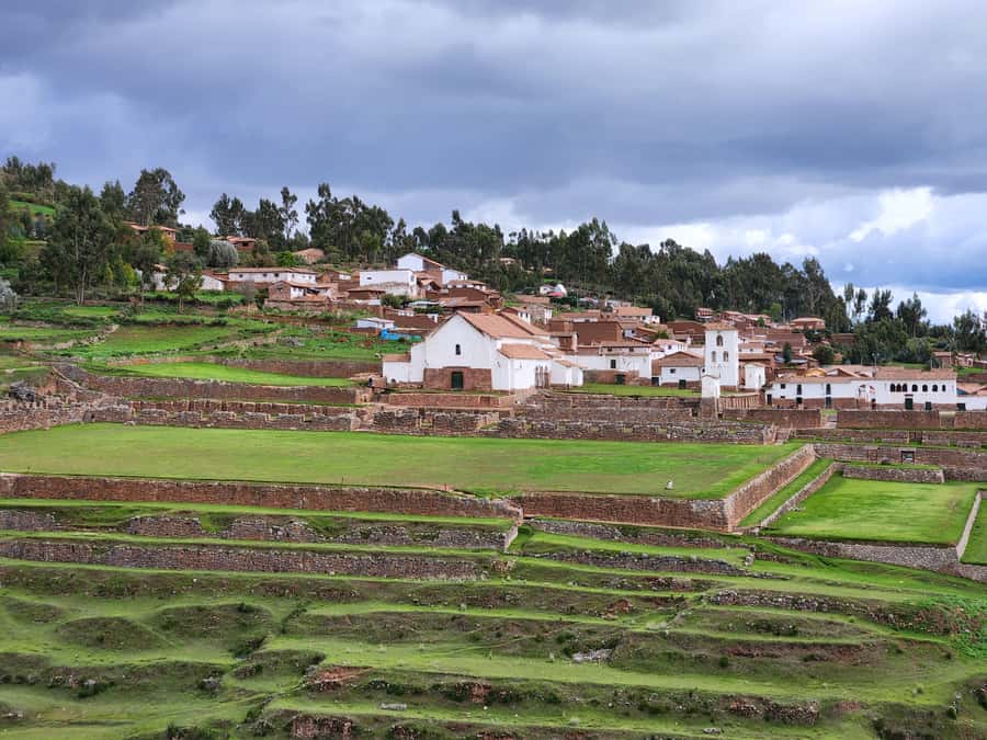 From Cusco: Chinchero, Moray, Maras, Ollantaytambo, Pisaq - Urubamba Buffet Lunch, Your Midday Reset