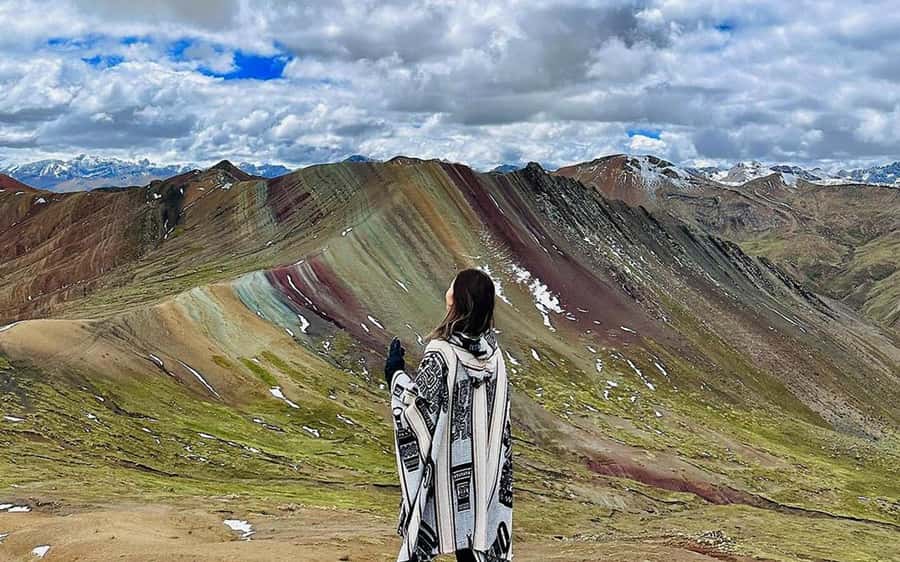 From Cusco: Full day Palccoyo Mountain tour - The stone forest, alpacas, and the “three Palccoyo mountains” moment