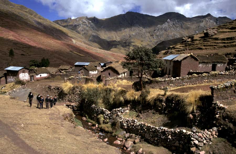 From Cusco: Full day Palcoyo Rainbow Mountain Tour - Getting your money’s worth: $39 and what you should budget for