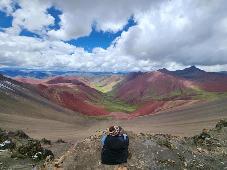 From Cusco: Full Day tour to Rainbow mountain and Red Valley - Meals on altitude: the buffet timing is part of the experience