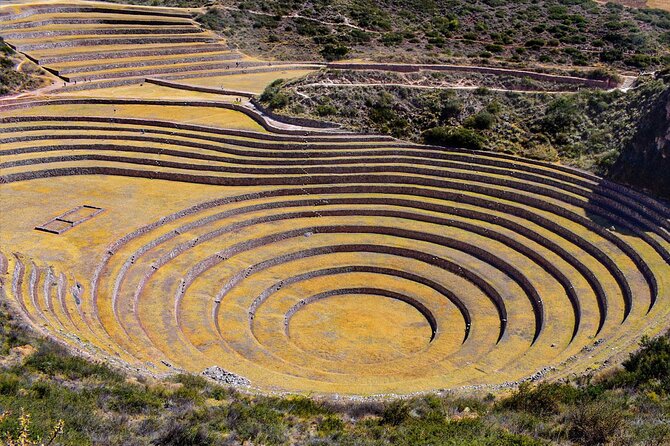 From Cusco: Moray, Maras Salt Mines & Chinchero Weavers Half-Day - Salineras Maras Salt Mines: thousands of pools, one hot-spring system