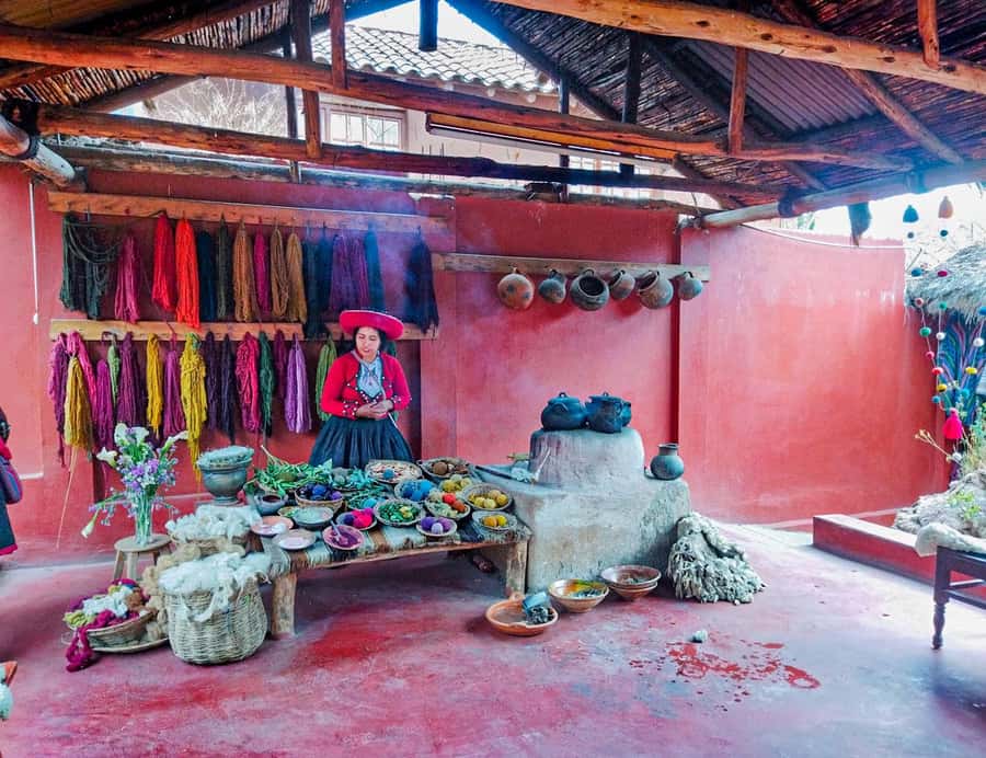 From Cusco: Moray, Maras Salt Mines & Chinchero Weavers Tour - Price and Timing: What $15 Really Buys You