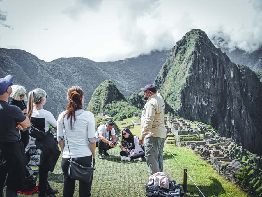 From Cusco: Sacred Valley & Machu Picchu 2-Day Tour by Train - PeruRail by train: normal versus Vistadome 360 panoramic car