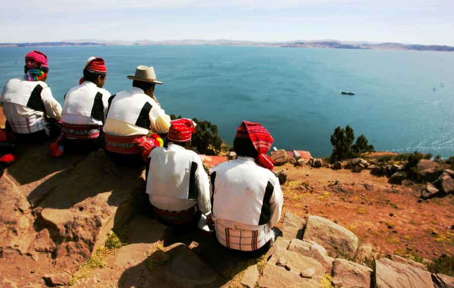 From Cusco: Uros Excursion to Uros Island - Taquile + Lunch. - Lunch, Weaving, and the Free Time That Helps You Breathe