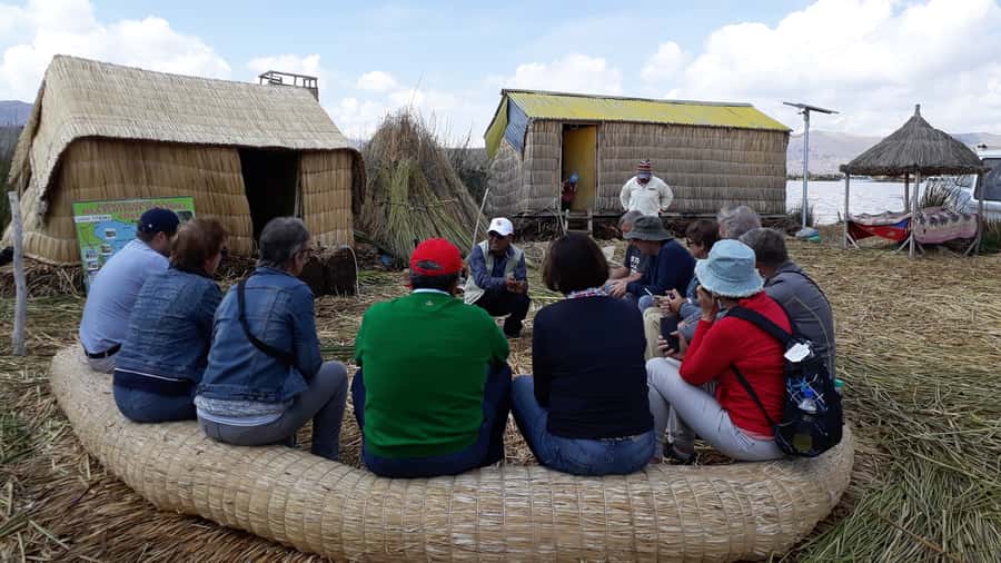 From Puno: Floating Islands of the Uros Half-Day Tour - From Puno to the lake: how the half-day timing works