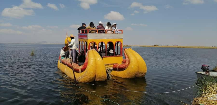 From Puno: full day tour to Uros and Taquile with Lunch - Taquile Island: A Healthy Walk, Shopping Time, and Lunch Included