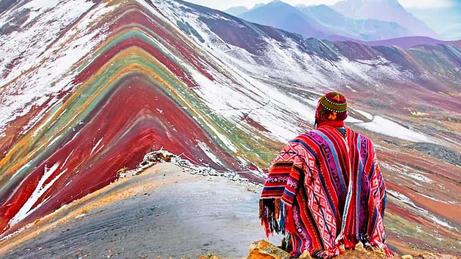 FULL DAY| MOUNTAIN OF COLORS ON HORSEBACK - Leaving Cusco at Dawn, with Cusipata Breakfast on Deck