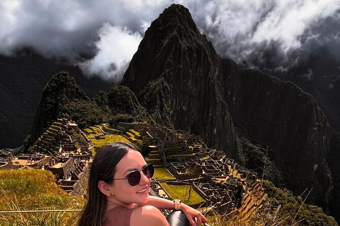 Full Day Private Guided Tour in Machu Picchu - Ollantaytambo to Aguas Calientes by tourist train: comfort and timing