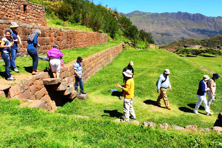 Half-Day Tour Tipón, Pikillaqta & Andahuaylillas Shared Tour - Van timing, comfort, and what to bring for Cusco-area outdoors