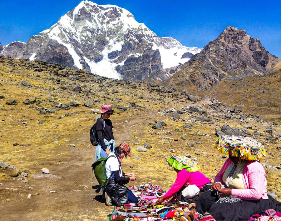 Horseback Riding at 7 lakes Ausangate Private |Optional Hike - Pacchanta breakfast at 4,100m with real local ingredients