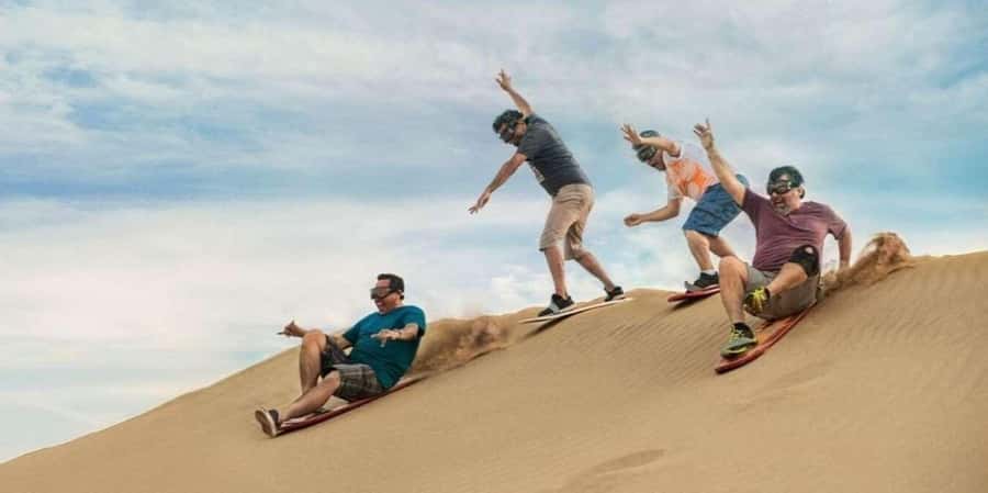 Huacachina: Dune Buggy & Sandboard | Huacachina Oasis | Ica - The 60-minute flow: buggy time, dune hopping, and a final sunset viewpoint
