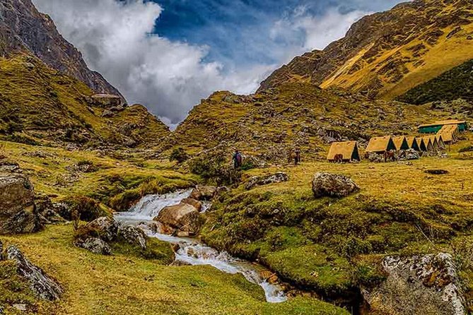 Humantay Lake Full-Day Adventure: Scenic Trek and Stunning Views - Who this tour suits best (and who should rethink it)