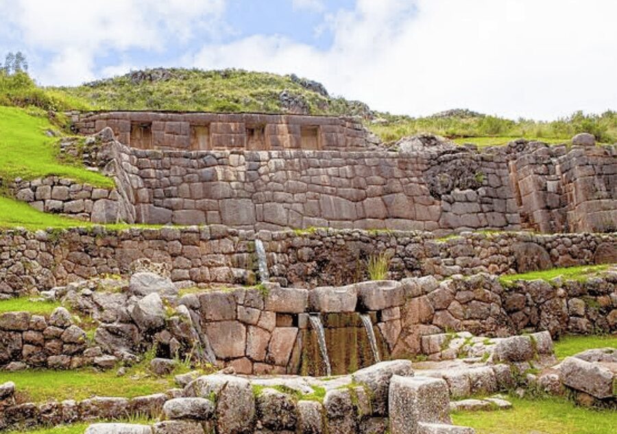 In Cusco: Saqsaywaman, Qenqo, Pukapukara, Tambomachay. - What to bring, and what not to bring