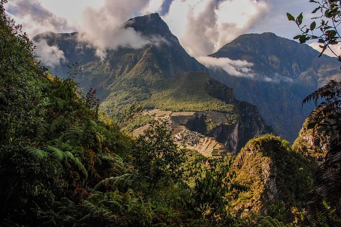 Inca Jungle Premium to Machu Picchu 4-Day and 3-Nights - Day 3: Hydroelectrica to Aguas Calientes, plus the option for zip line in Santa Teresa