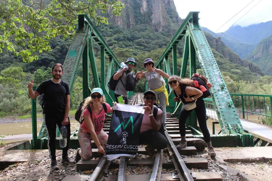 Inca Jungle Trail to Machu Picchu in 4 Days - Hanging bridges and an oroya crossing toward Aguas Calientes
