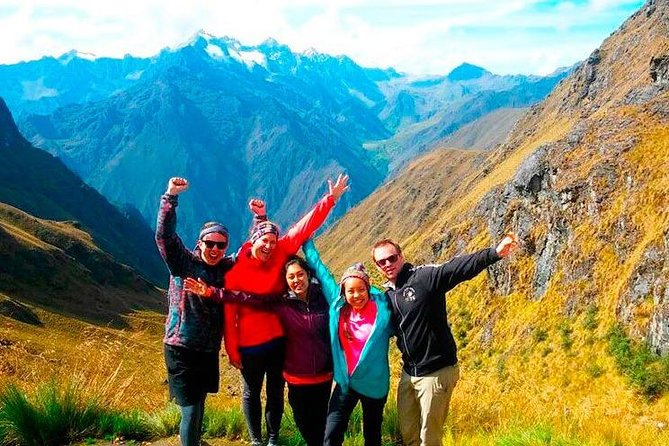 Inca Trail 4 Day Adventure to Machu Picchu with Panoramic Train - Day 2: Coca Tea, Warmiwañusca Pass at 4,200 m, and the Pacaymayu Stretch