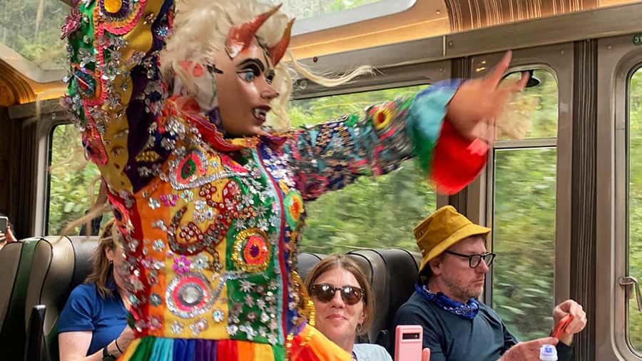 Machu Picchu: 1-day tour by Vistadome Observatory train - Aguas Calientes to Machu Picchu Entrance: The Clock Starts Moving Again