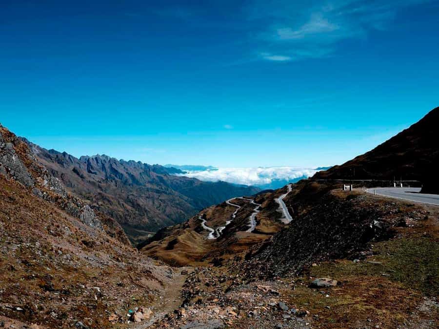 Machu Picchu 2 Days / 1 Night (By Bus) - Overnight in Aguas Calientes: the staging point for sunrise