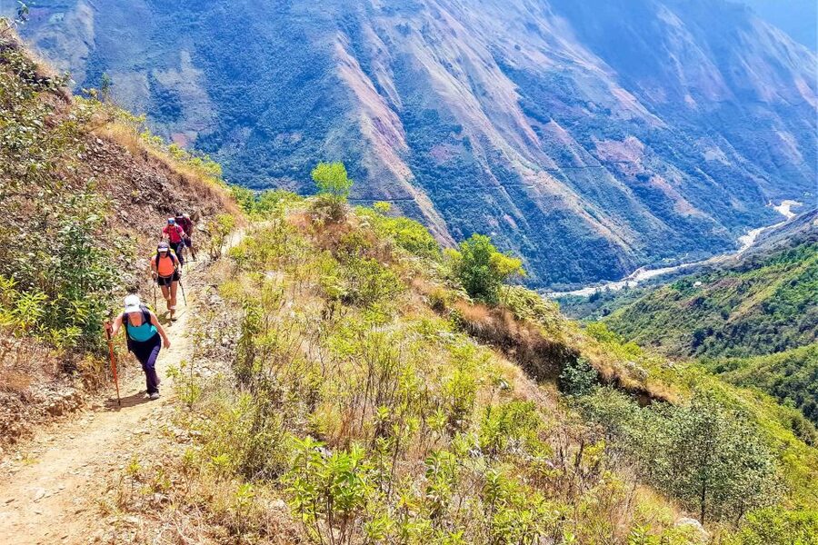 Machu Picchu: 5-Day Salkantay Trek with Panoramic Train - Day 3: Pachamanca, Coffee Farms, and Your First Big Machu Picchu View at Llactapata