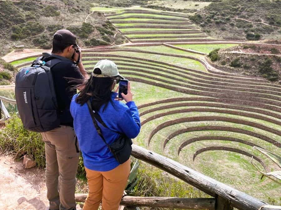 Machu Picchu: Chinchero, Maras, Moray & Machu Picchu 2 days - Maras salt mines and Salineras: centuries of salt work