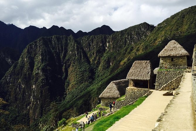 Machu Picchu Entrance Ticket - Guides and Photo Help: Why People Get More From the Ruins