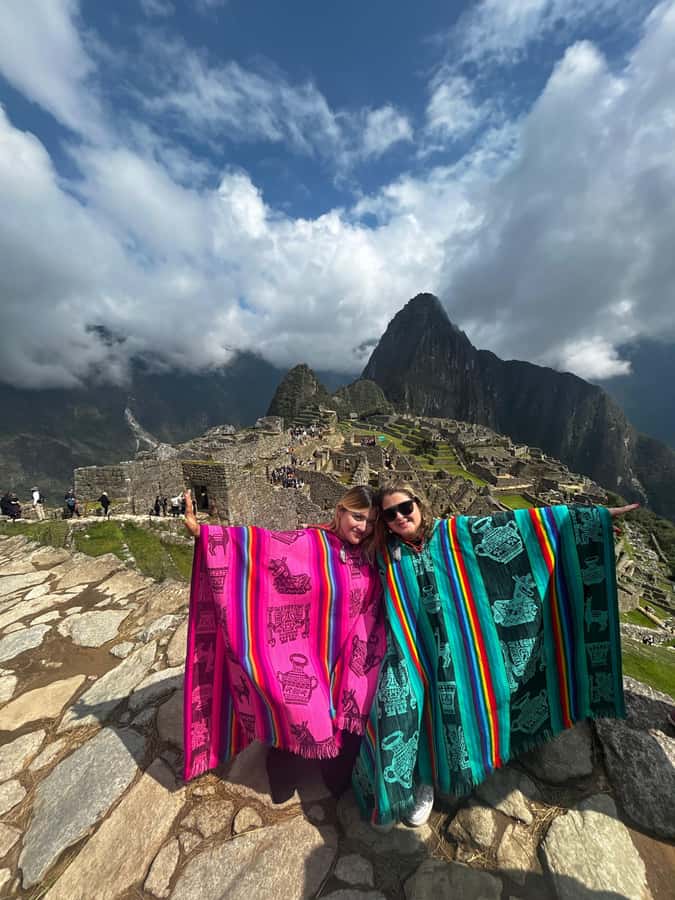 Machu Picchu: Private Tour Guide Service for up to 15 people - The return train timing check your guide can help with