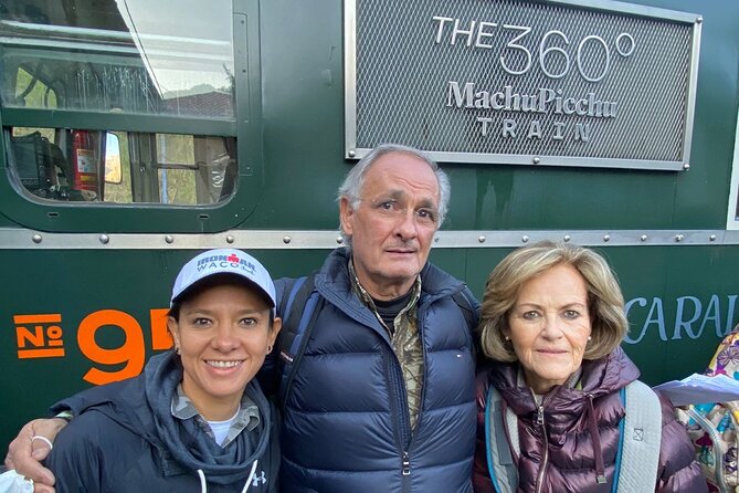 Machupicchu 1 day tour - Inside Machu Picchu with a guide for about 2.5 hours