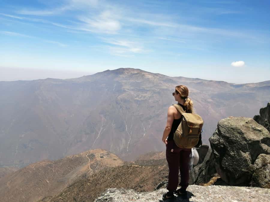 Marcahuasi Experience in Lima - Guide style and group pacing: what you can expect