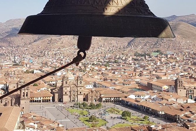Open Bus Cusco City Tour - Bilingual guide, street noise, and when the narration can be tricky