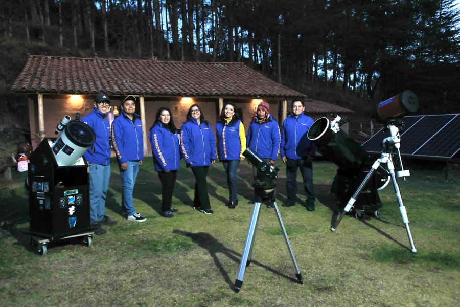 Planetarium Cusco OFFICIAL SITE: Andean Astronomy experience - Group Size and the Guide Style: Easy to Follow, Not Lectured to